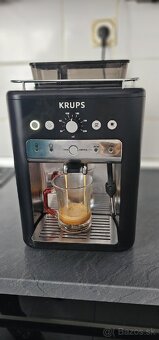 Kávovar Krups EA6910 - 4