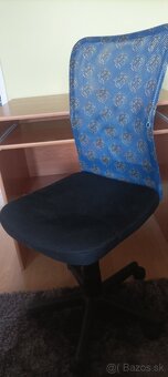 Písací stôl a otáčacia kancelárska stolicka - 4