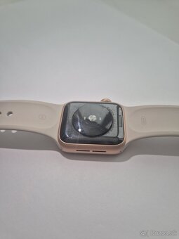 Apple Watch SE 40 mm - 4