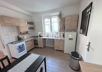 EXKLUZÍVNY 2i byt ( 72 m2 ), REKONŠTRUKCIA, CENTRUM, Dobrovi - 4