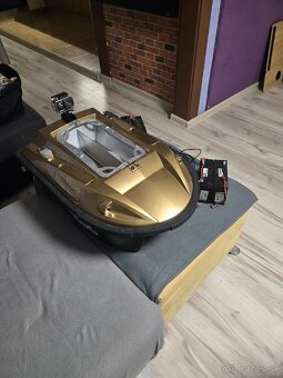 Lodka PRISMA - 4