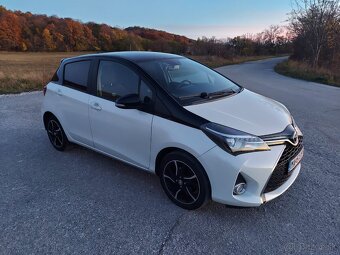 Toyota Yaris 1.33l benzín, 74 kW – výborný stav, plná výbava - 4