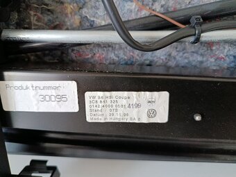 roleta kufra VW PASSAT CC B6 3c8861325 130€ - 4