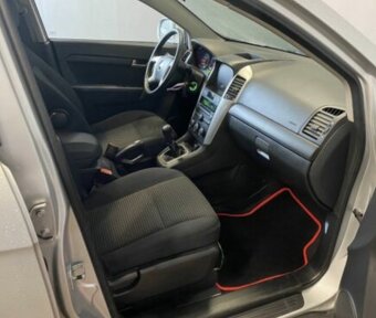 Chevrolet Captiva 2.0 7-miestne LT SK ŠPZ - 4
