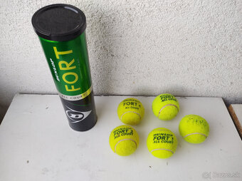 (24) Hrané tenisové loptičky - 4