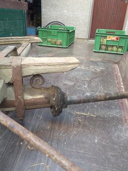 Predna os z konskeho voza - 4