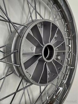 Predám nové koleso 16" komplet ráfik výplet stred JAWA - 4