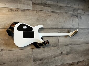 Jackson X Series Soloist SLXM DX MN Snow White - 4