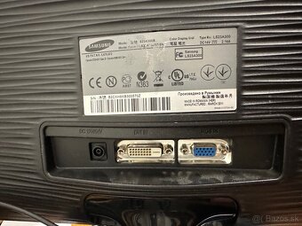 Monitor Samsung 23” - 4