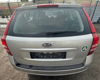 KIA Ceed Combi 1,6CRDi - 4