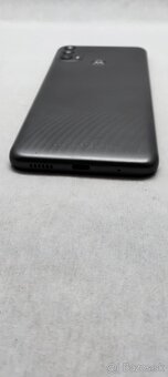 Motorola E40 - 4