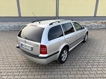 Škoda Octavia Combi 1.9TDI 81kw 2002 - 4
