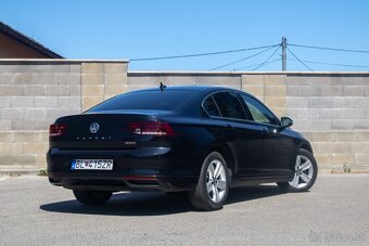 Volkswagen Passat 2.0 TDI 4Motion DSG TOP STAV - 4