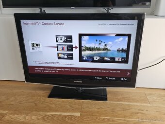 Samsung 40" TV - 4