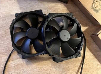 Noctua NH-D15 chromax.black - 4