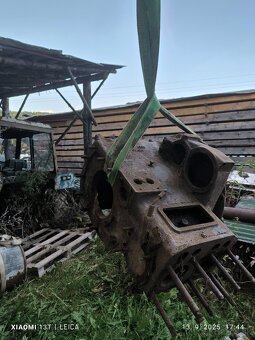 Traktor Zetor 25 blok motora - 4