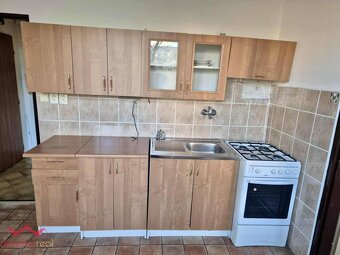 Veľký 1-izbový byt s vlastným ohrevom vody, Komárno - 4