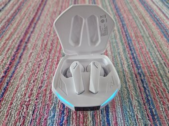 Bluetooth slúchadlá Lenovo - 4