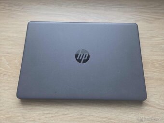 HP 255 G8 ;15.6 FHD,AMD R5 5500u 8GB/256GB,W11,zaruka - 4
