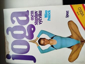 Kucharske a ine knihy - 4