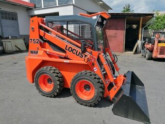 Predám LOCUST 752 po úplnej GO - 4