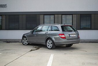 Mercedes-Benz C trieda Kombi 220 CDI Avantgarde - 4
