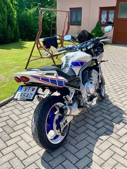 Yamaha FZS 1000 Fazer - 4