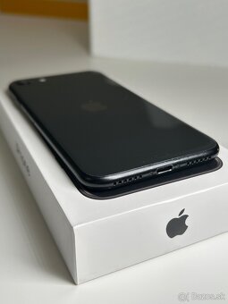Apple iPhone SE (2. generácia) 2020 - Nová batéria - 4