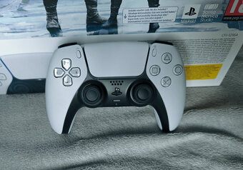 Playstation 5 - 4