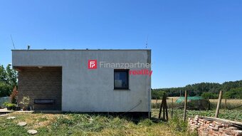 Rodinný dom s pozemkom 2 395 m², Kolárovo, Komárno - 4