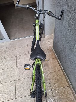 Predám horský bicykel 26kola Vedora Pumpit - 4