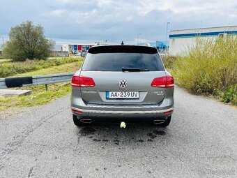 Volkswagen Touareg - 4