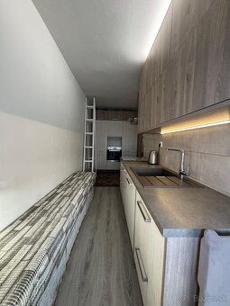 2-izbový byt na predaj na ulici Riadok po kompletnej rekonšt - 4