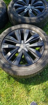 255/50 r20 amarok multivan - 4