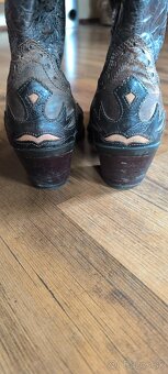 Kožené Western čižmy. - 4