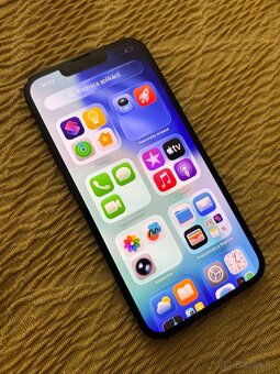 iPhone 13 128GB black - 4