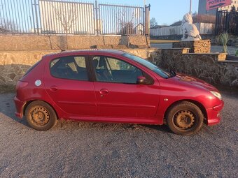 Predám Peugeot 206 1.4 benzin+LPG - 4