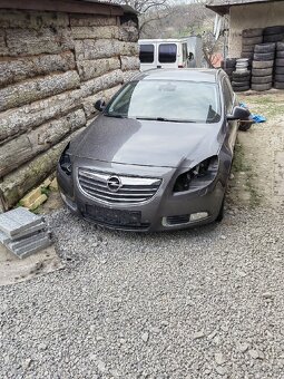 predám opel insignia 2010 - 4