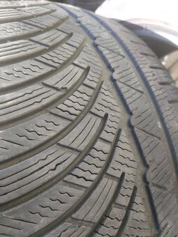 Predám pneu Michelin 18" zima - 4