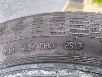 215/55/R17 - 4