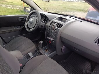 Renault Megane II 2005 72kw 16V - 4