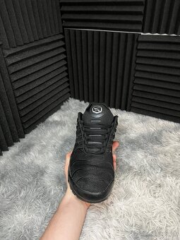 Nike Tn - 4