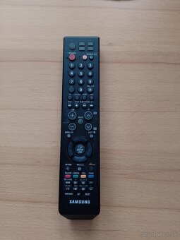 TV Samsung - 4