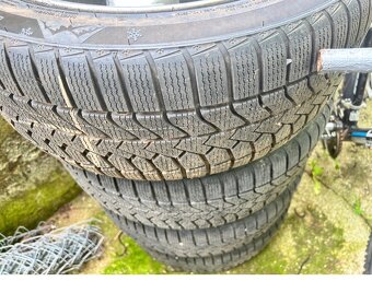 ZIMNÉ PNEUMATIKY 255/40 R19 - 4