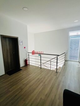 Prenájom kancelárskych priestorov v centre mesta. - 4