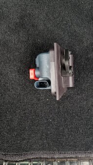 Original zámok klapky palivovej nádrže Mercedes - 4