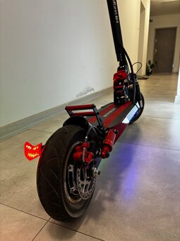 Na predaj elektrická kolobežka Kukirin M4 - 4