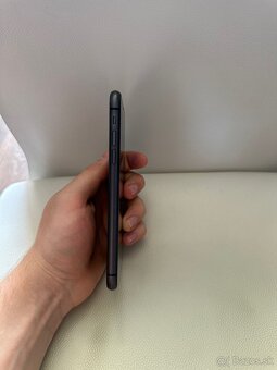 IPhone 11 128 - 4
