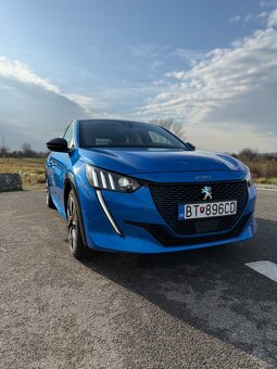 Peugeot e-208 2020 GT Pack 136kW/100k - 350km - elektro - 4