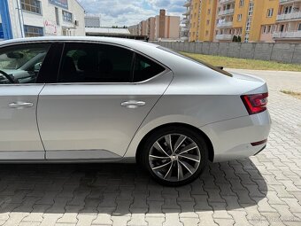 Skoda Superb DSG 4x4 Laurin&Klement - 4